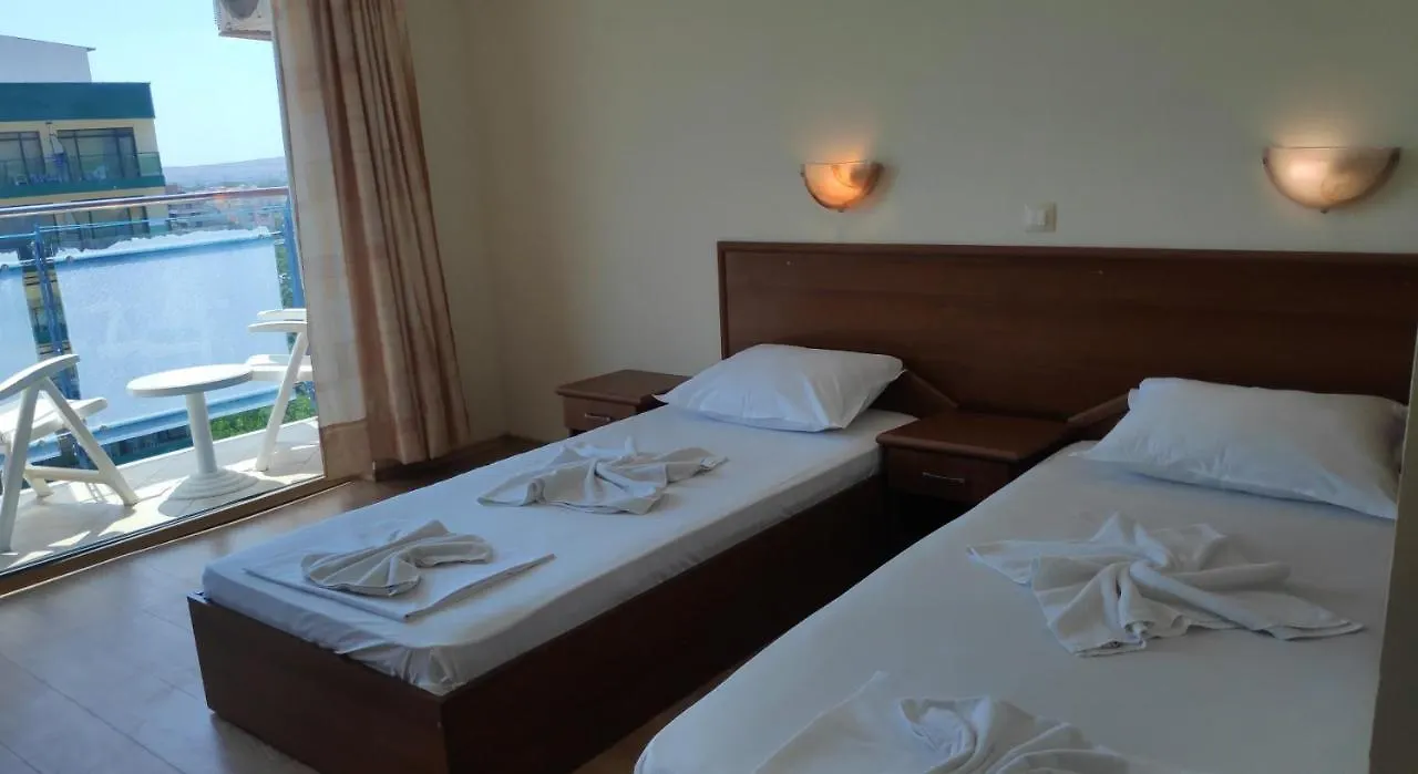 Hotel Shipka Beach Sunny Beach 3*,