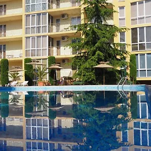 Отель Joya Park ****