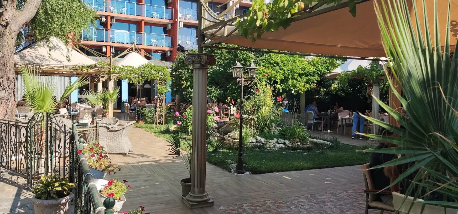 Hotel Shipka Beach Солнечный берег