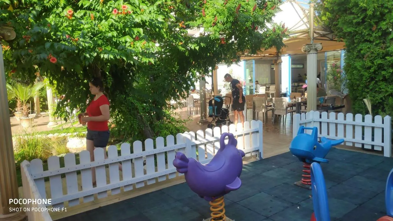 Hotel Shipka Beach Солнечный берег